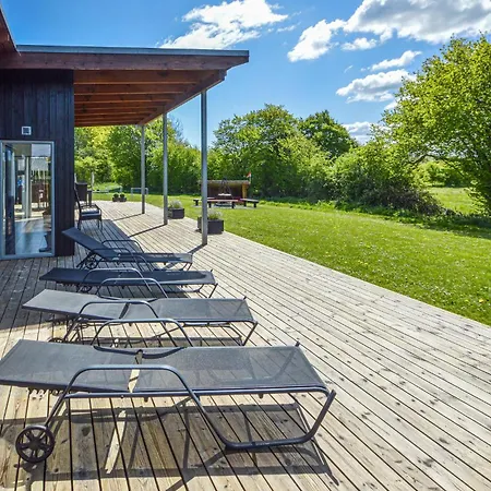 Four-bedroom Haderslev With A Hot Tub 09