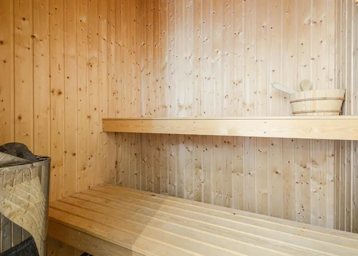 Four-bedroom With A Hot Tub 09 Haderslev